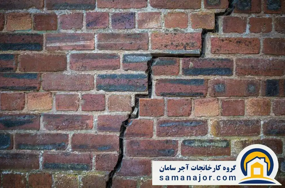 چگونه ترک دیوار آجری را ترمیم کنیم؟ 